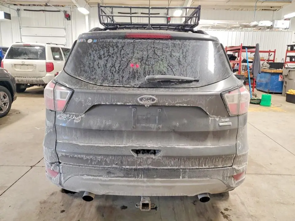 2018 FORD ESCAPE SE  
