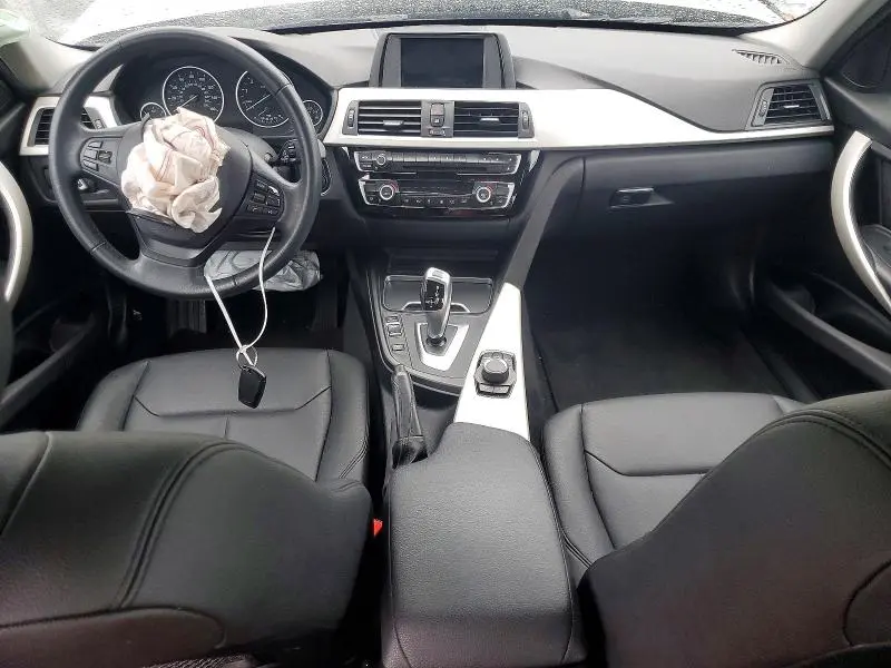 2018 BMW 320 I  