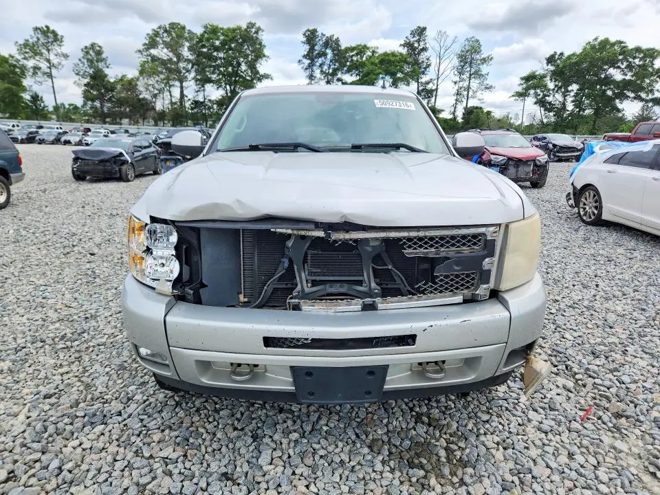 2011 CHEVROLET SILVERADO K1500 LT  