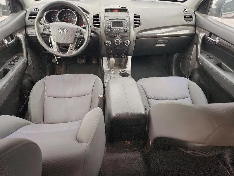2012 KIA SORENTO LX  