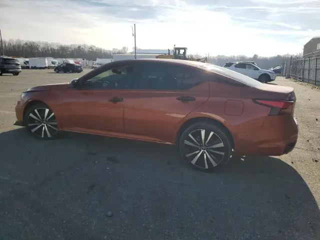 2021 NISSAN ALTIMA SR  