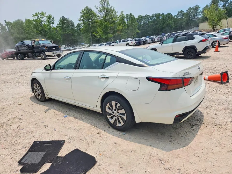 2019 NISSAN ALTIMA S  