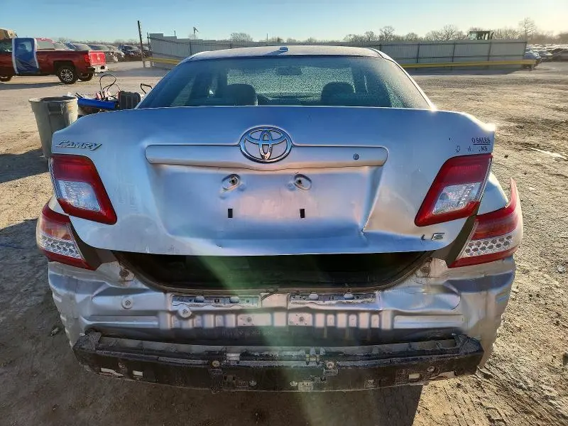 2011 TOYOTA CAMRY BASE  