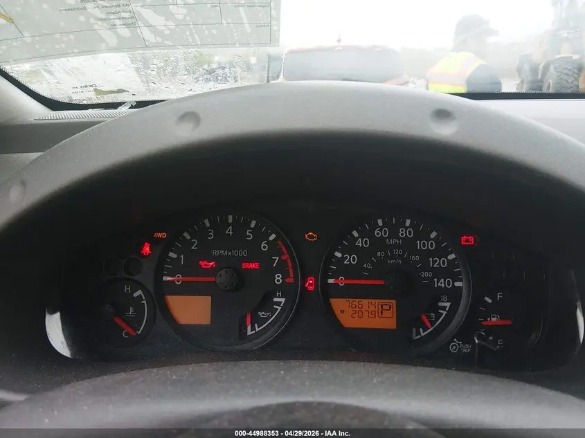 2017 NISSAN FRONTIER SV