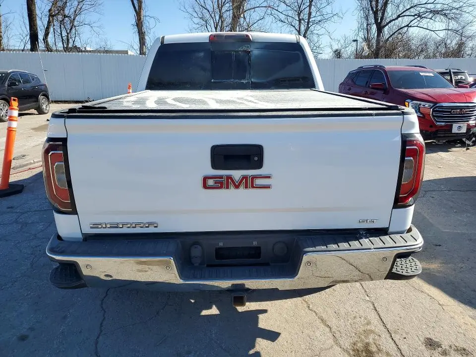 2018 GMC SIERRA K1500 SLT  