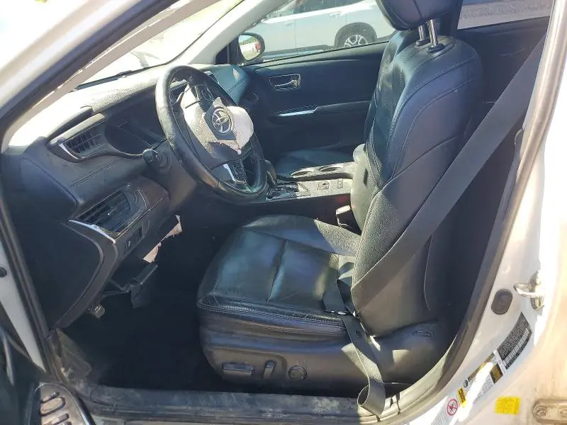 2015 TOYOTA AVALON XLE  