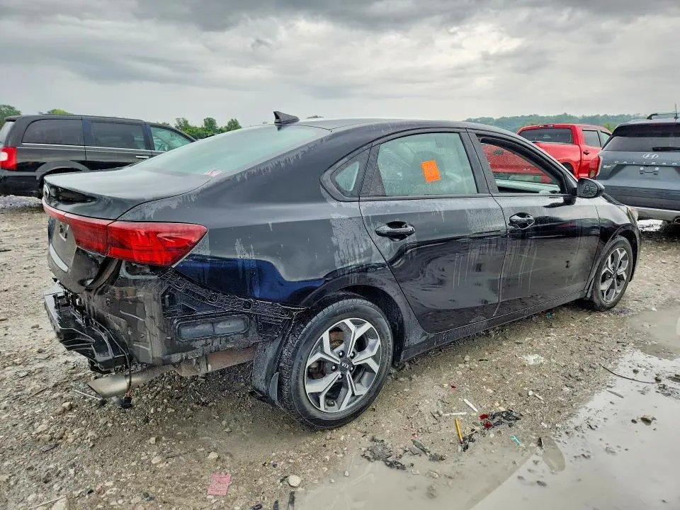 2020 KIA FORTE LXS  