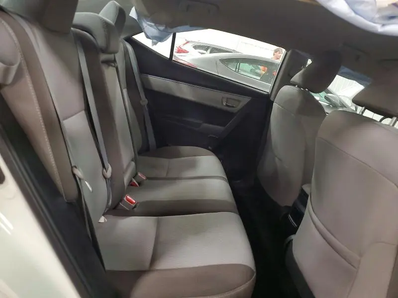 2018 TOYOTA COROLLA LE  