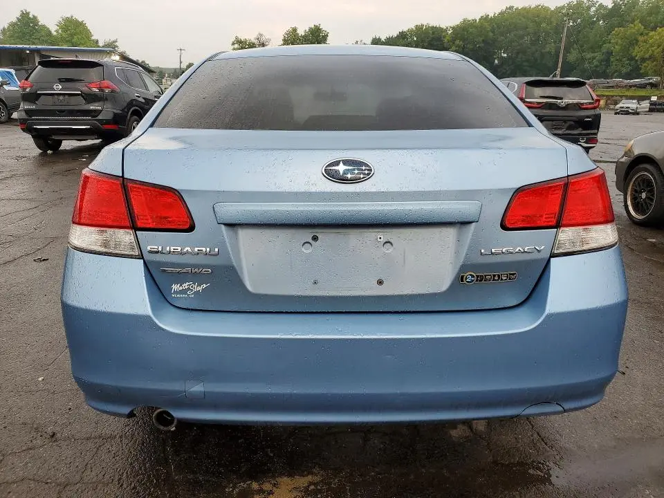 2010 SUBARU LEGACY 2.5I PREMIUM  