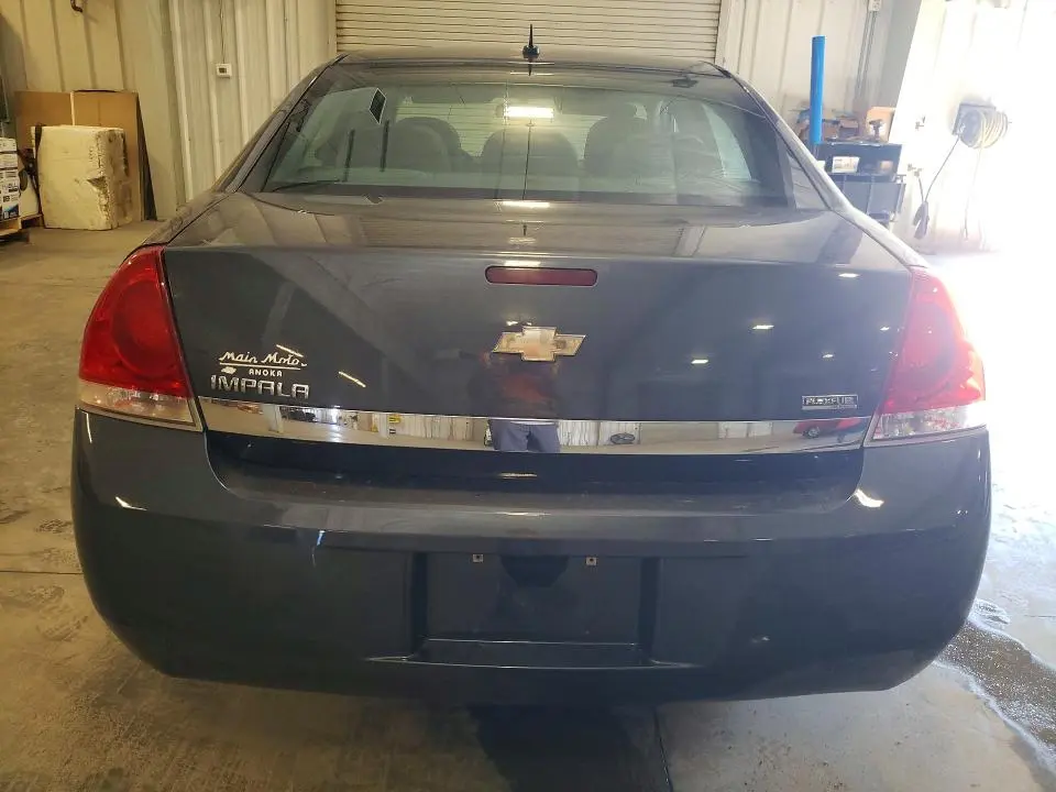 2011 CHEVROLET IMPALA LT  