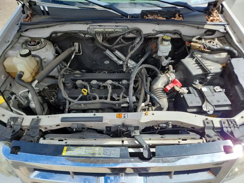 2010 FORD ESCAPE XLS  