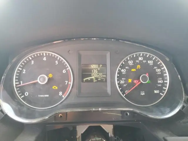 2013 VOLKSWAGEN JETTA SE  