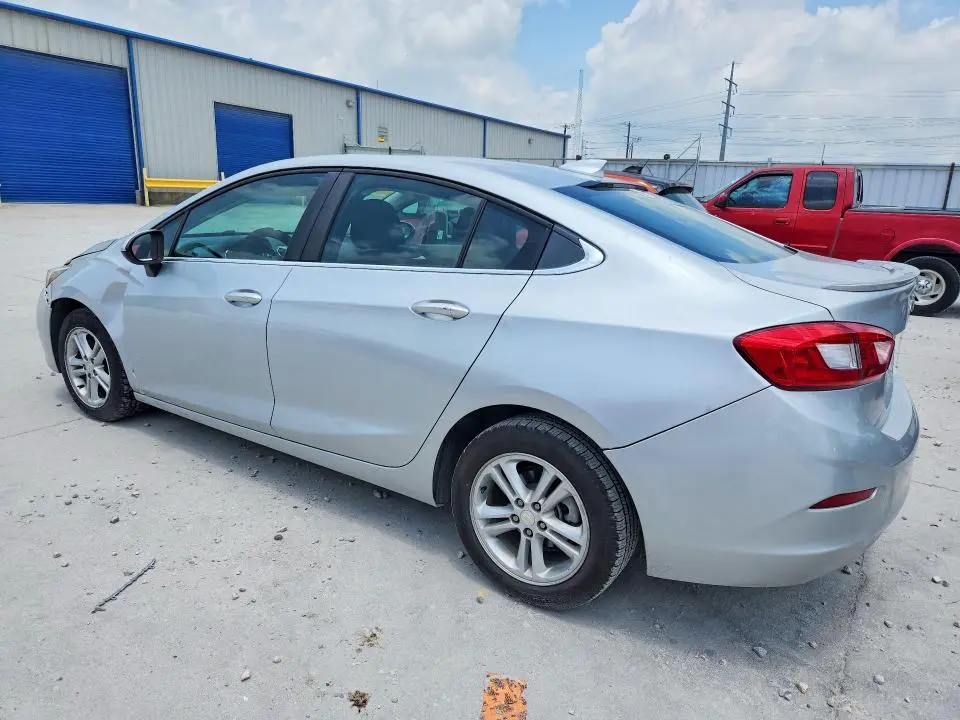2018 CHEVROLET CRUZE LT  