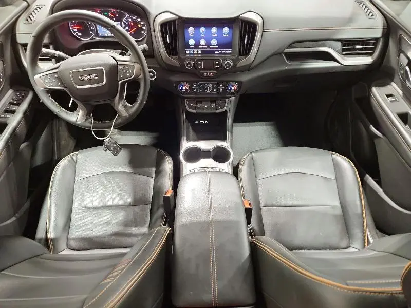2024 GMC TERRAIN AT4  