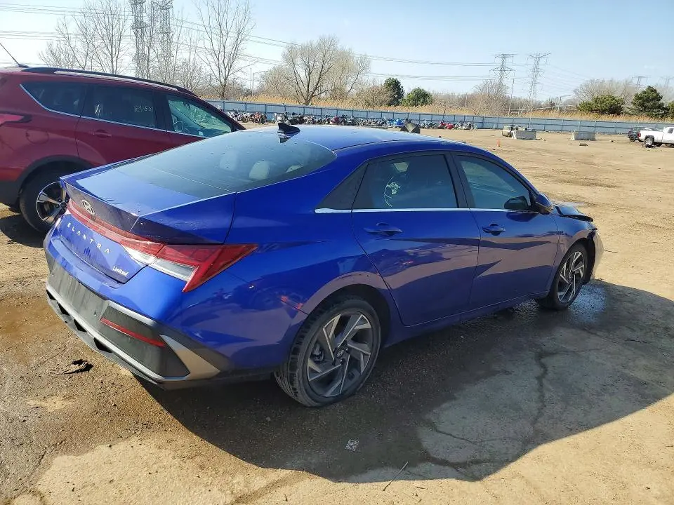 2024 HYUNDAI ELANTRA LIMITED  