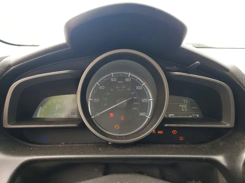 2019 TOYOTA YARIS LE  