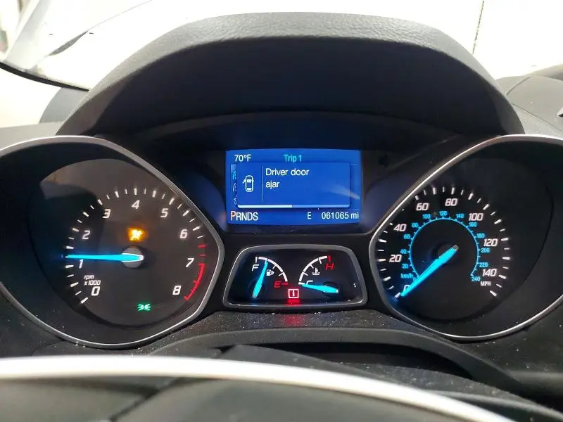 2014 FORD ESCAPE S  