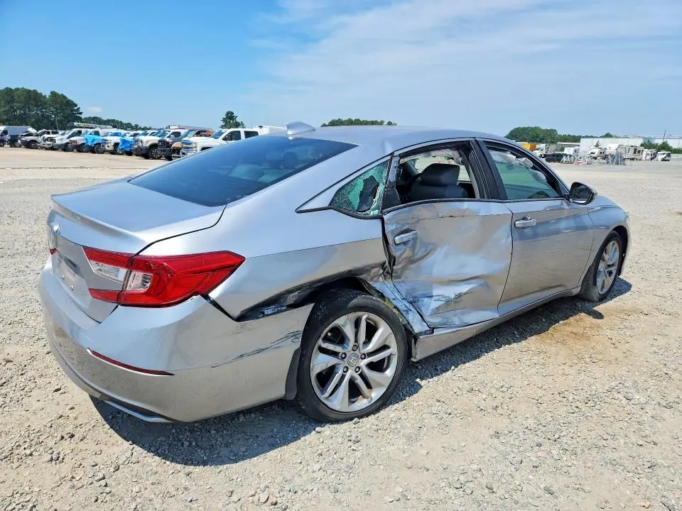 2019 HONDA ACCORD LX  