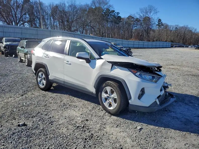 2019 TOYOTA RAV4   