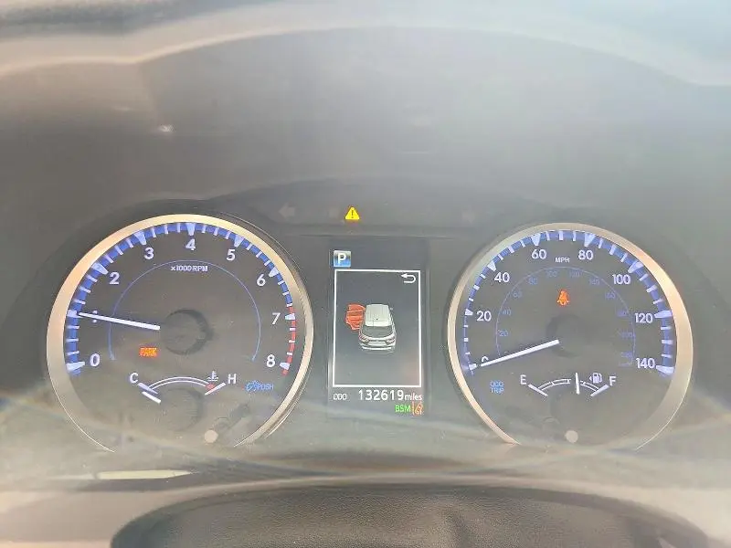 2019 TOYOTA HIGHLANDER LE PLUS  