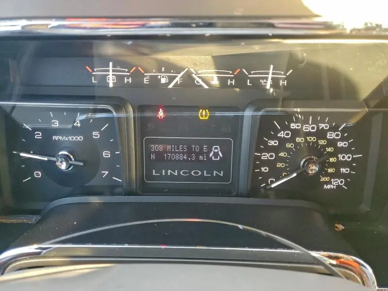 2012 LINCOLN NAVIGATOR   