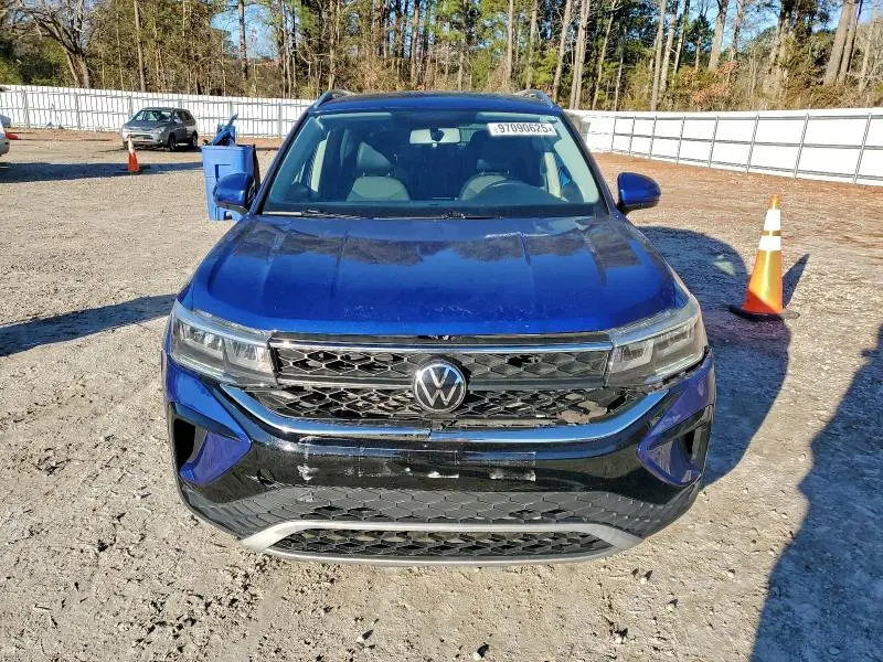 2022 VOLKSWAGEN TAOS SE  