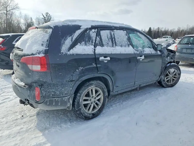 2015 KIA SORENTO LX  