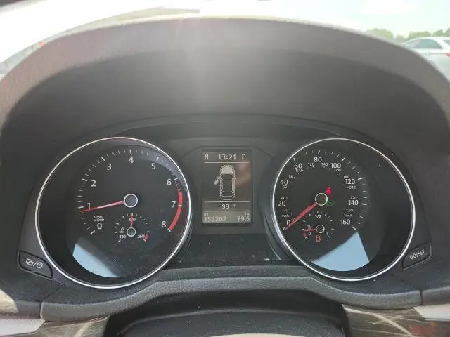 2016 VOLKSWAGEN PASSAT SE  