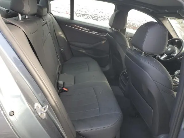 2021 BMW 530XE 