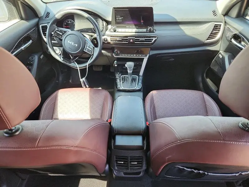 2023 KIA SELTOS SX  