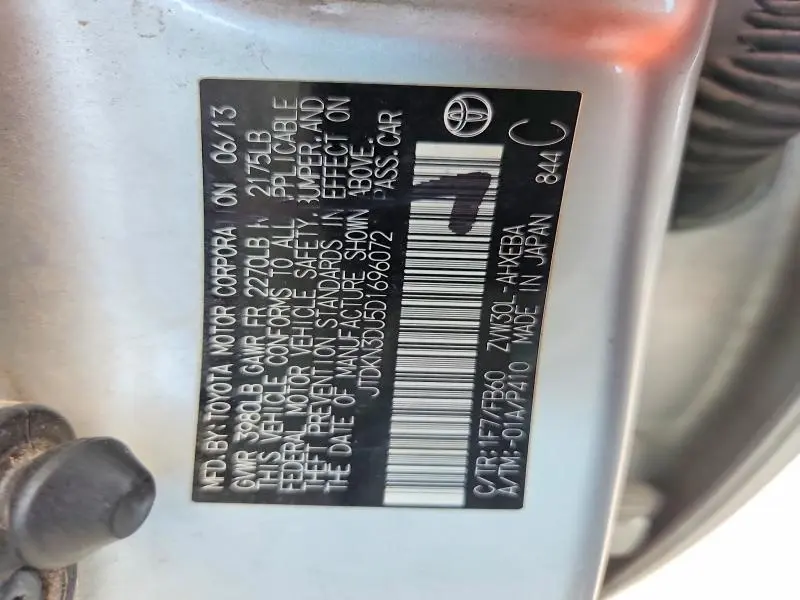 2013 TOYOTA PRIUS TWO  