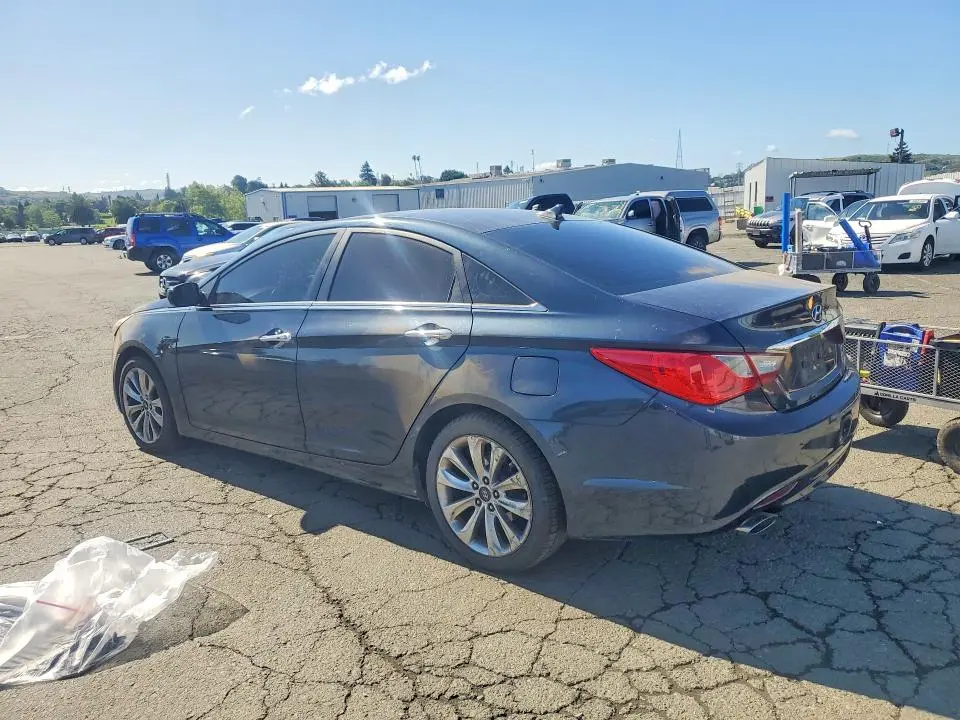 2011 HYUNDAI SONATA SE  