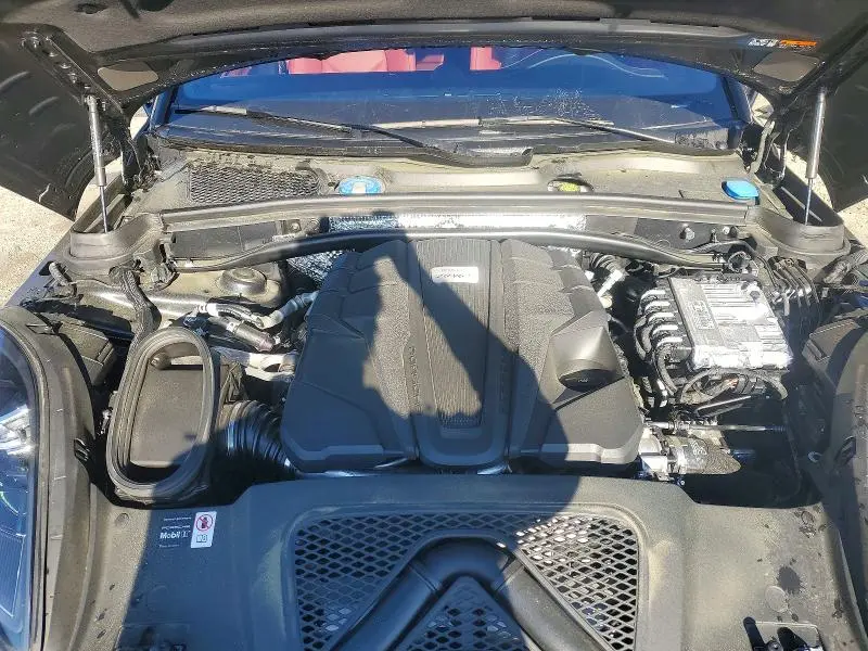 2026 PORSCHE MACAN S  