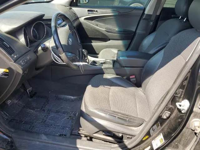 2012 HYUNDAI SONATA SE  