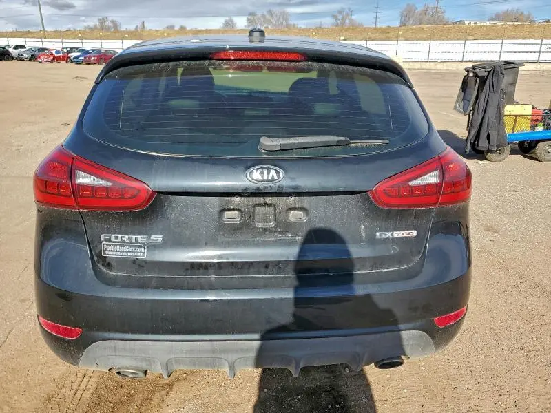 2017 KIA FORTE EX  