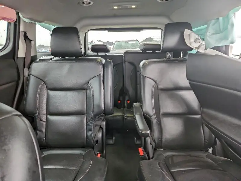 2017 GMC ACADIA SLT-1  