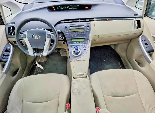 2011 TOYOTA PRIUS TWO  