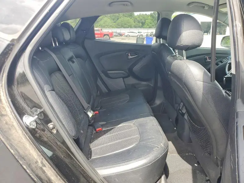 2014 HYUNDAI TUCSON THE WALKING DEAD EDITION  