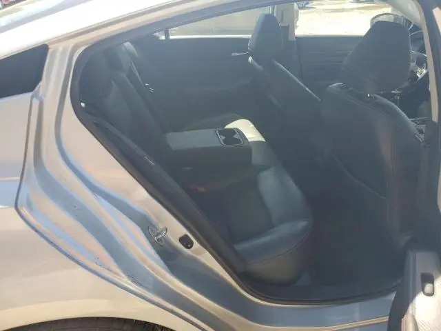 2019 NISSAN ALTIMA SR  