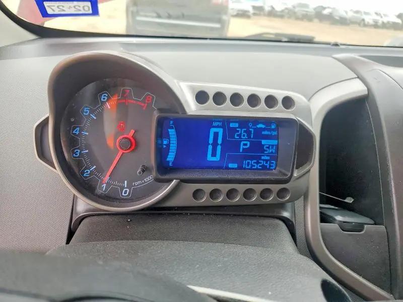 2013 CHEVROLET SONIC LT  