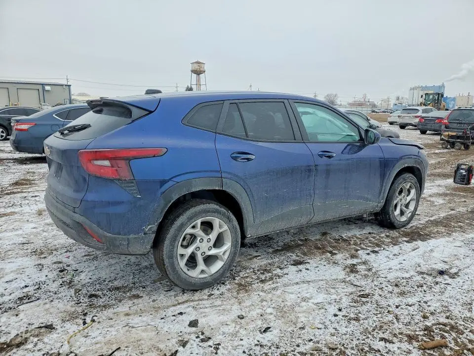 2024 CHEVROLET TRAX LS  