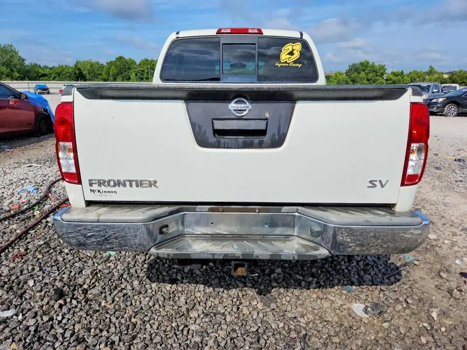 2014 NISSAN FRONTIER SV  