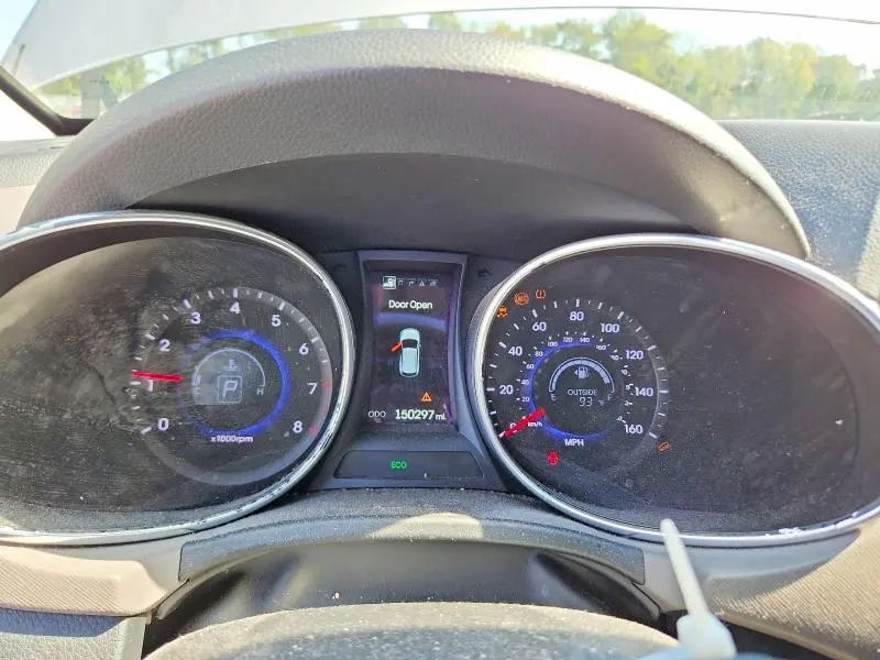 2016 HYUNDAI SANTA FE SE  