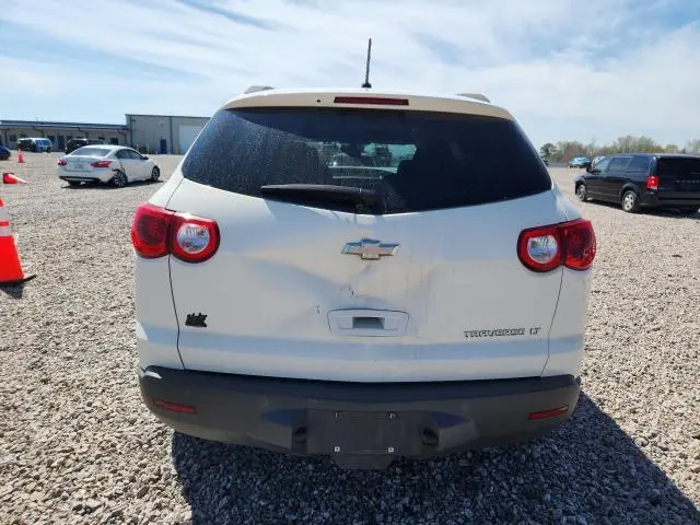 2011 CHEVROLET TRAVERSE LT  