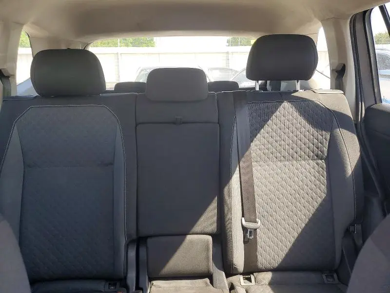 2021 VOLKSWAGEN TIGUAN S  
