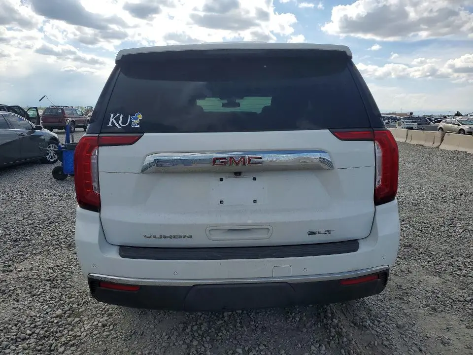 2021 GMC YUKON SLT  