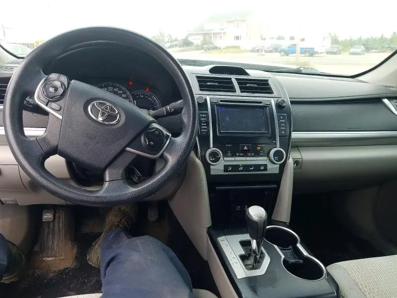 2013 TOYOTA CAMRY L  