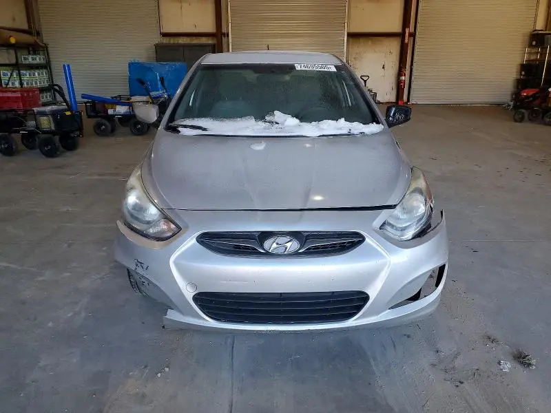 2014 HYUNDAI ACCENT GLS  