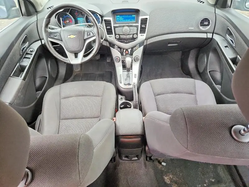 2013 CHEVROLET CRUZE LT  