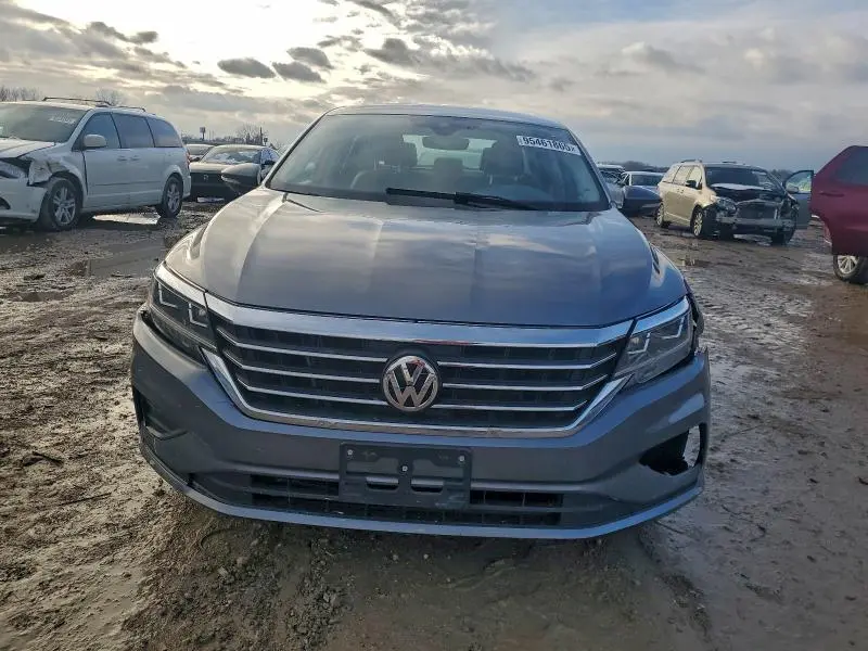 2020 VOLKSWAGEN PASSAT SE  